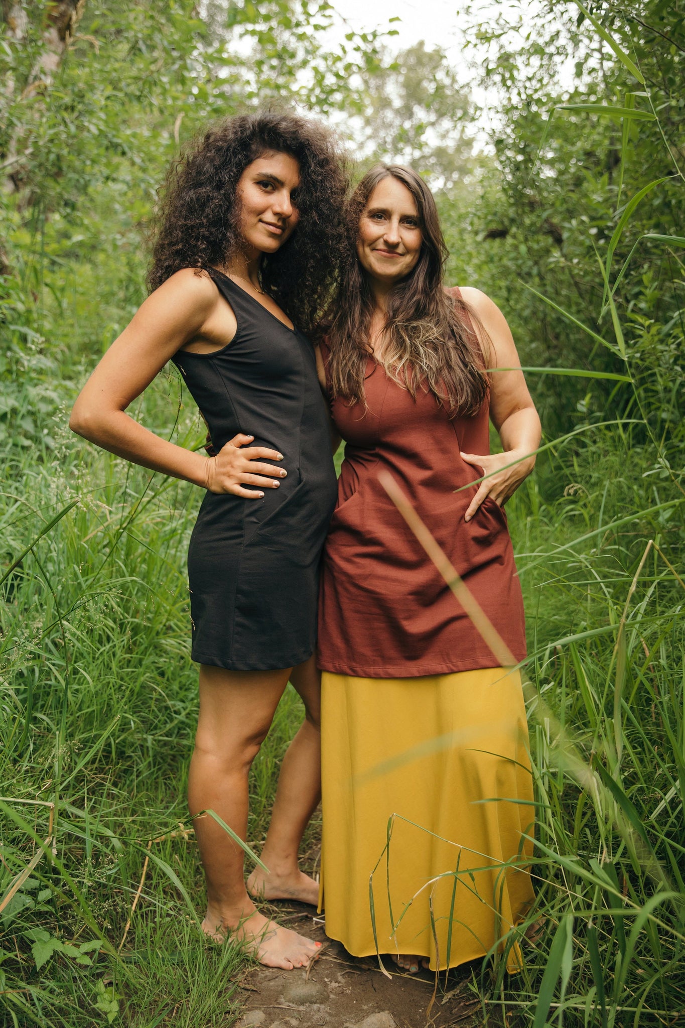 Mariposa Dress - V- neck sleeveless dress - Tunic dress with folded pockets