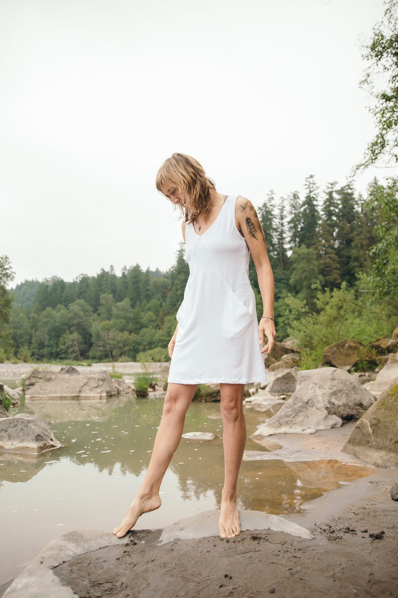 Mariposa Dress - White Linen Jersey V neck Sleeveless Tunic Dress