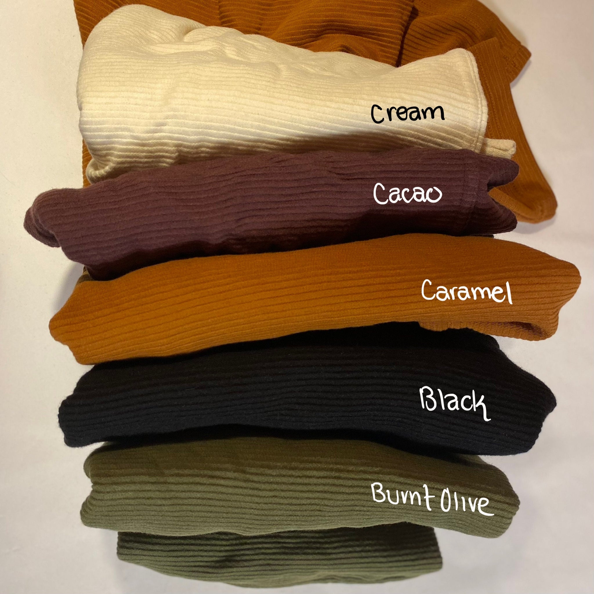 Snap Hoodie - Hooded Sweatshirt with Magnet Snaps and Zipper Pocket made from Organic Cotton