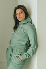Viento Hoodie - Organic cotton hooded sweatshirt with a big hood and high neckline and deep pockets