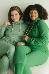 Viento Hoodie - organic cotton hooded sweatshirt with a big hood and high neckline and deep pockets