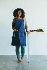 Stonewashed Denim Apron - Jean kitchenware - Organic cotton indigo dyed denim crossback apron with big pockets