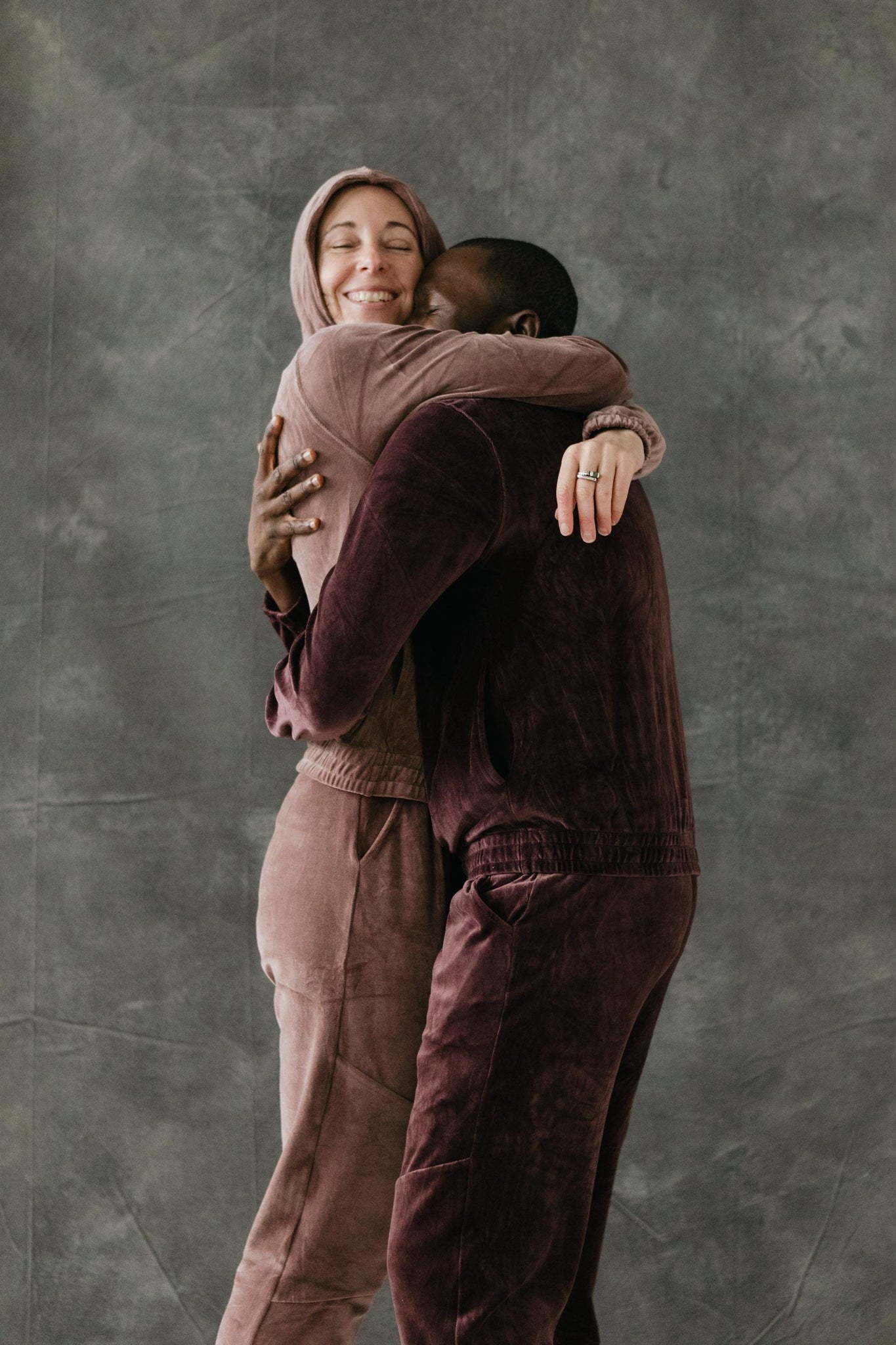 Velvet Set De Mis Sueños - Joggers and hoodie made from soft and cozy velvet - matching velvet set
