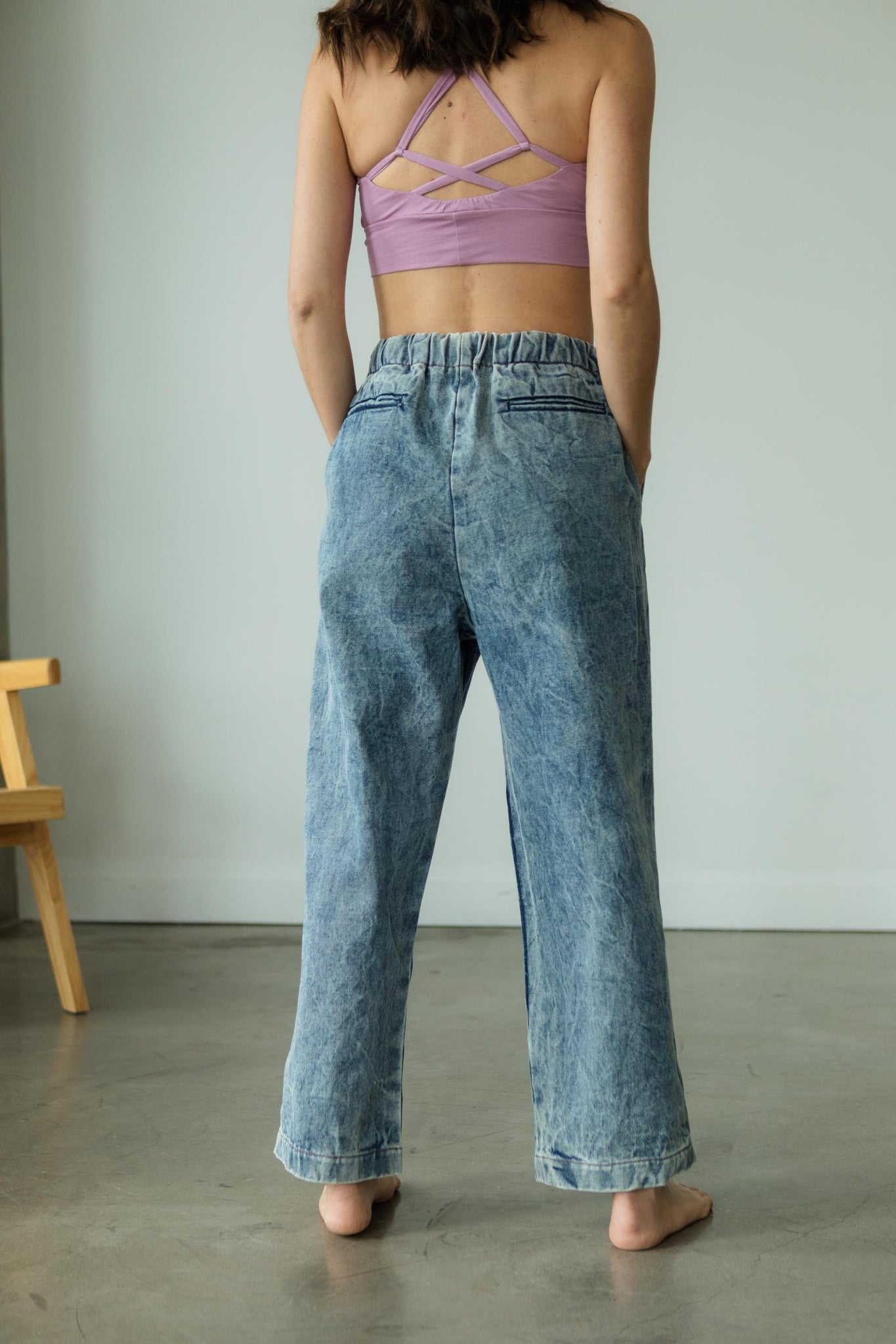 Jeans Número 2 - Wide leg organic cotton jeans with elastic waist and drawstring