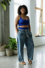 Jeans Número 2 - Wide leg organic cotton jeans with elastic waist and drawstring