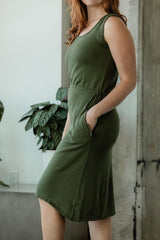 Míša Dress - Organic cotton lightweight sleeveless sweater knit dress with drawstring and pockets