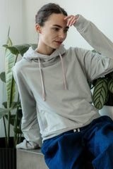 Viento Hoodie - organic cotton hooded sweatshirt with a big hood and high neckline and deep pockets